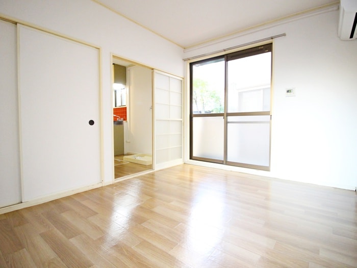 居室 コスモヤヨイ