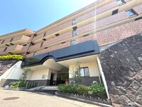 ﾗｲｵﾝｽﾞﾏﾝｼｮﾝ鎌倉日坂（105）