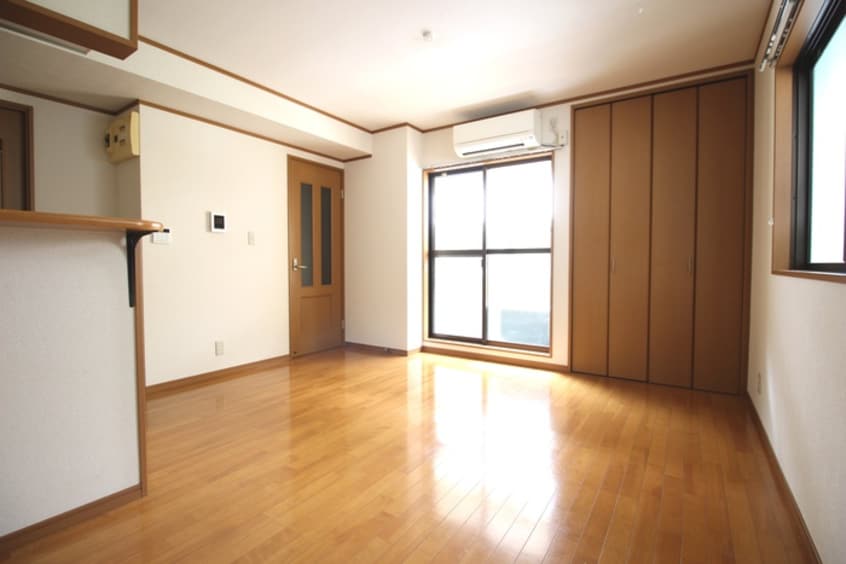 居室 カ－サアリス