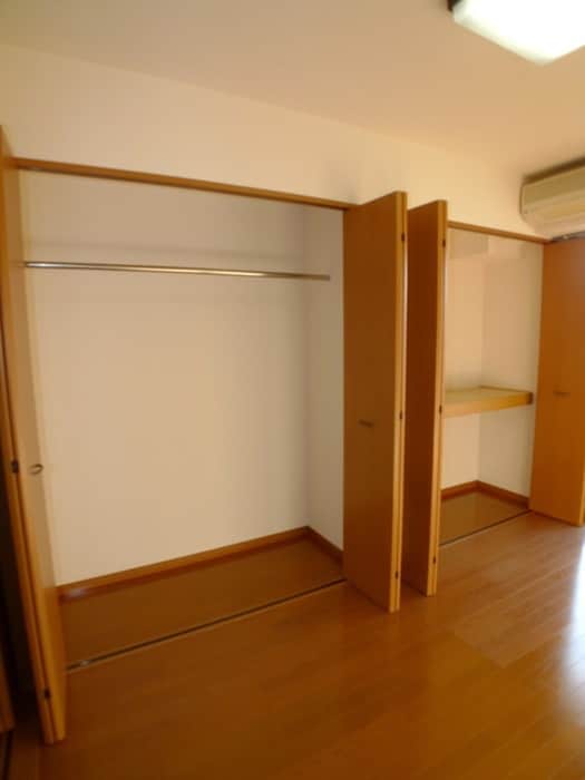 収納 ピアセレナ弐番館