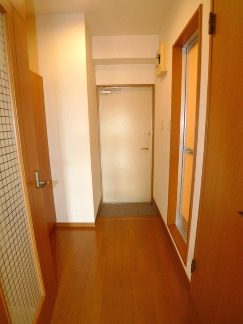 廊下 ピアセレナ弐番館