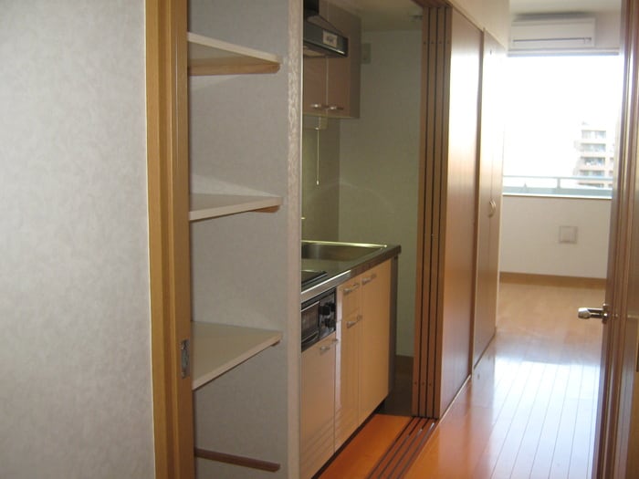 廊下 ＬａｍｅｉｌＭａｅｊｉｍａ