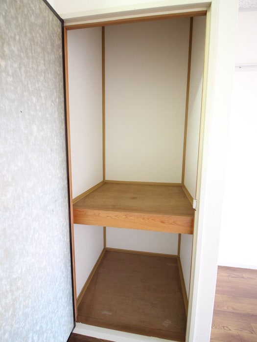 収納 サンライトマンション