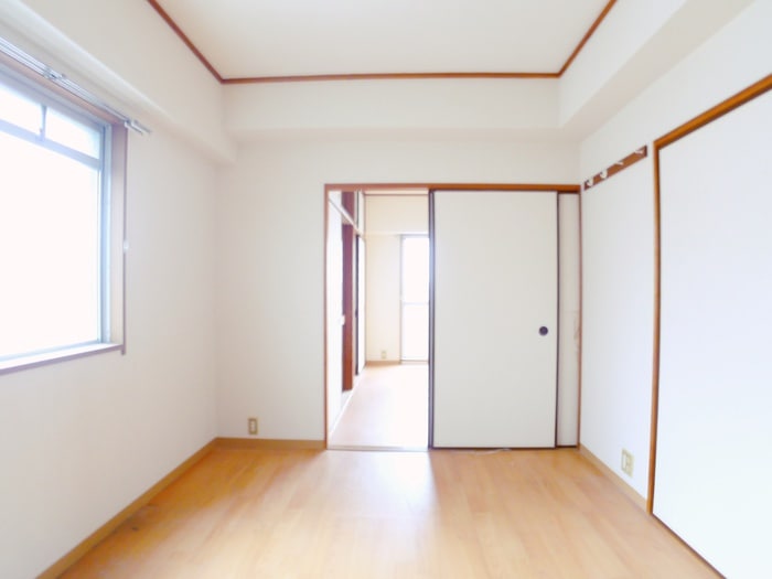 居室 パ－プルハイツ