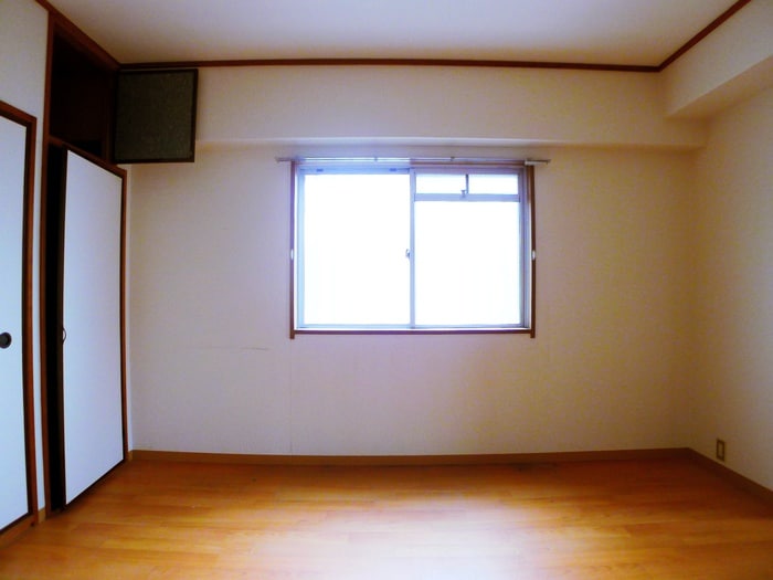 居室 パ－プルハイツ