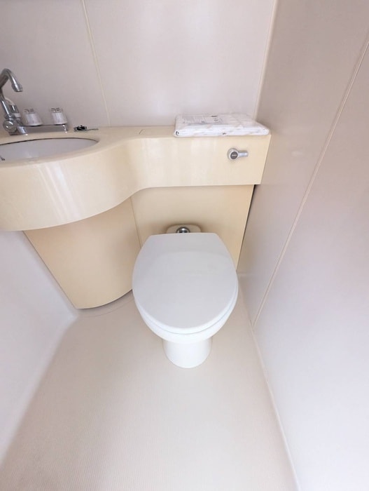 トイレ コ－ポ白百合