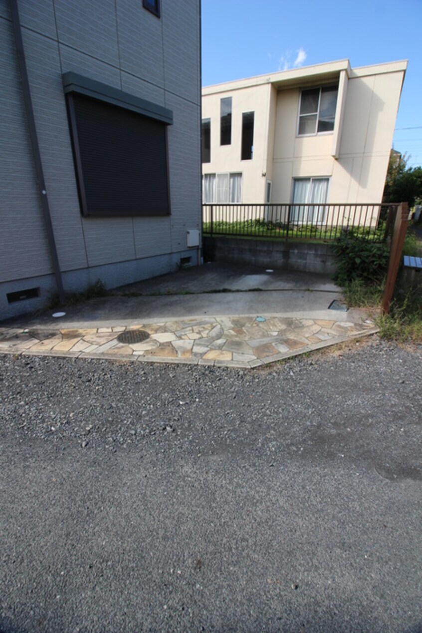 駐車場 三橋６丁目戸建