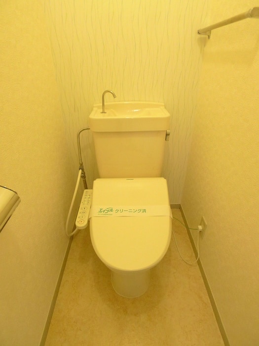 トイレ メゾンコマスヤ