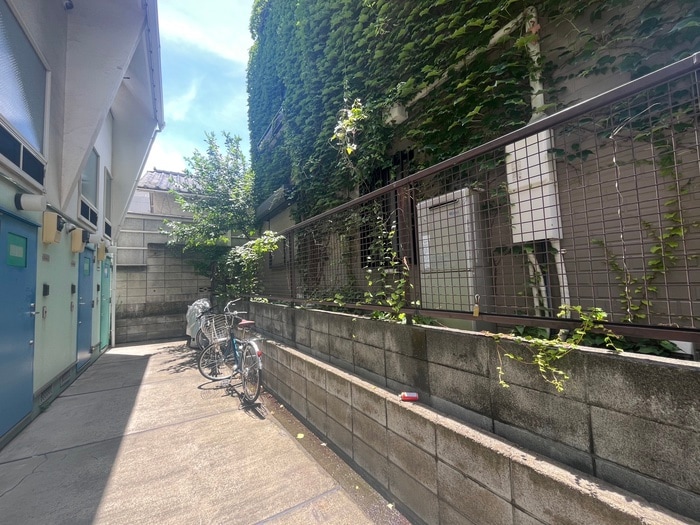 駐輪場 ハウゼ桜新町