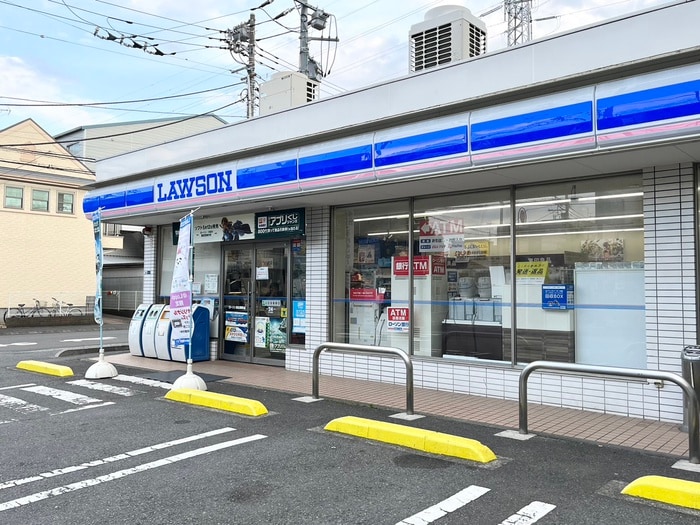 ローソン港北樽町店(コンビニ)まで290m プラザＫＳＮ大倉山
