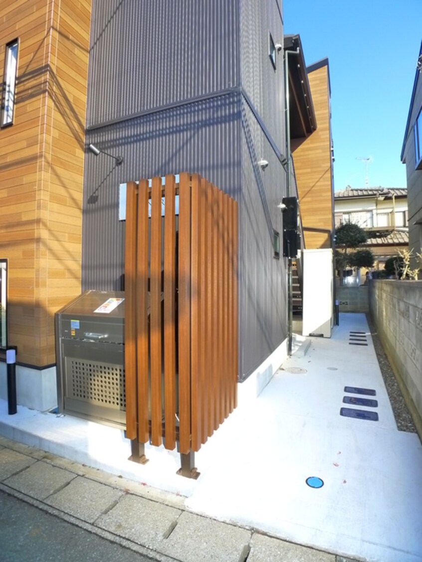 エントランス部分 グランニール新検見川