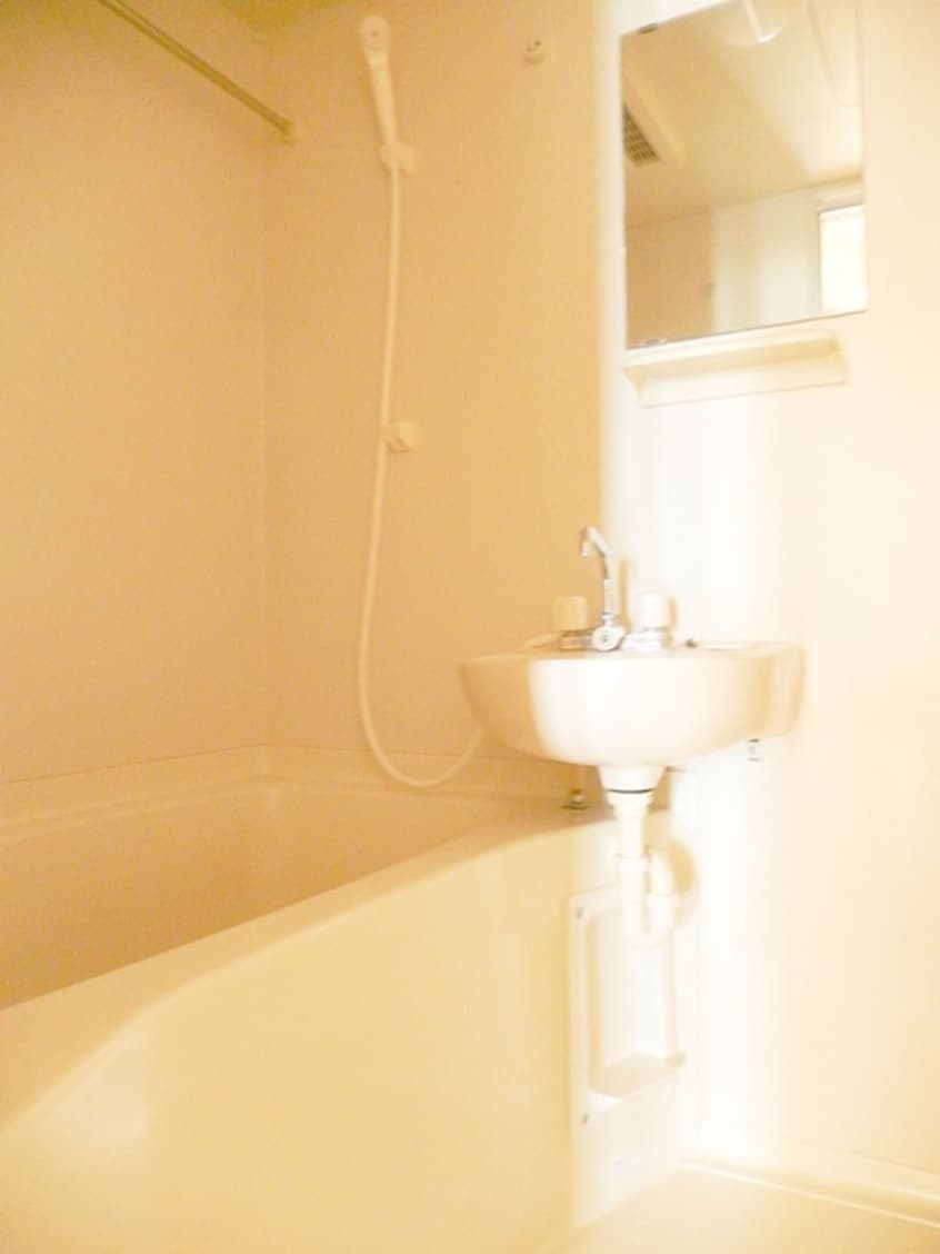 バス／シャワールーム等 下山ビル