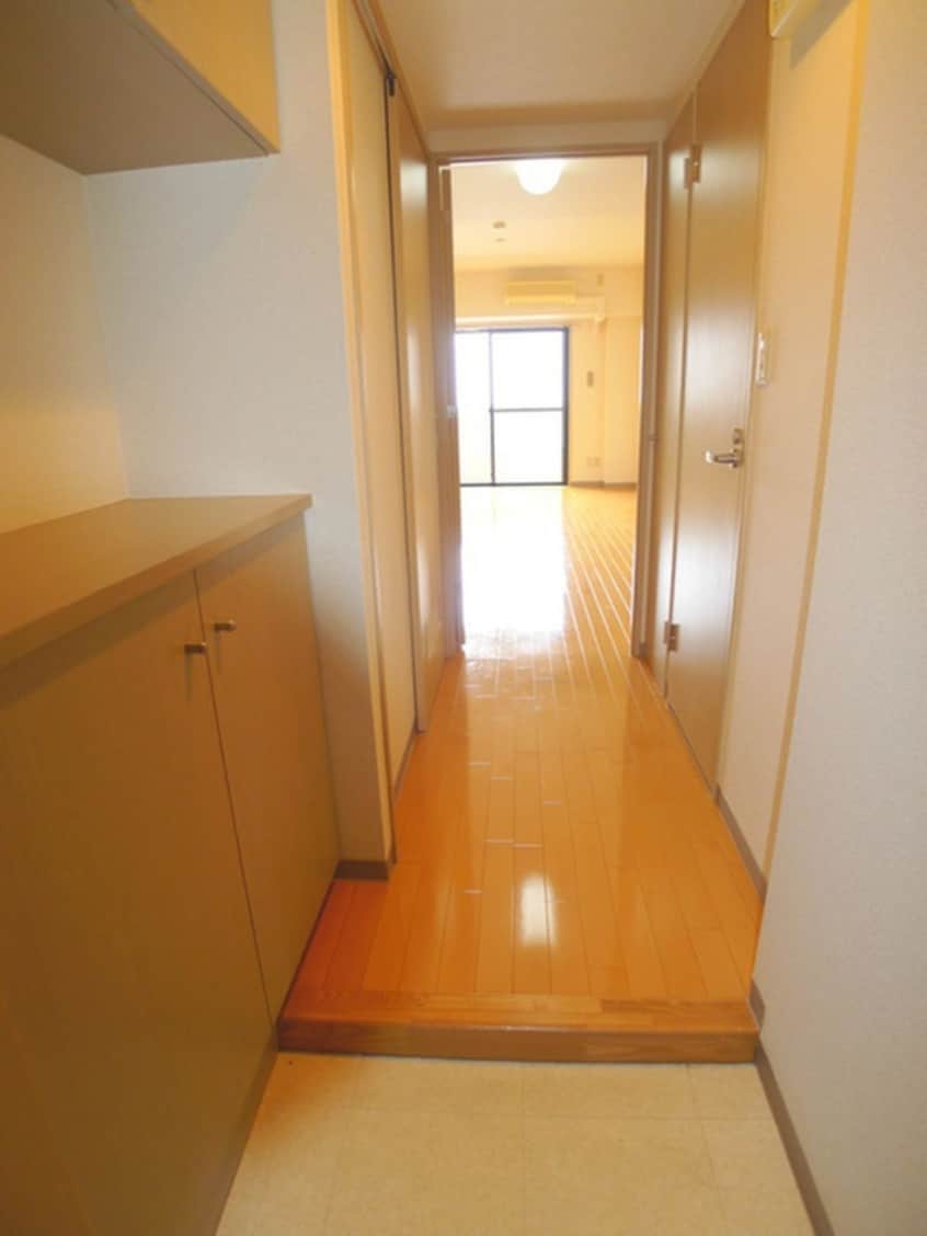 玄関 ＳＫ－ＣＯＵＲＴⅡ