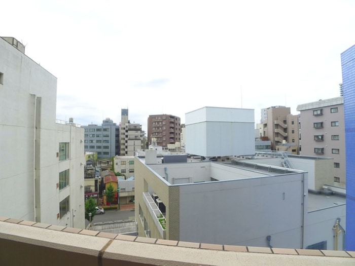 室内からの展望 ＳＫ－ＣＯＵＲＴⅡ