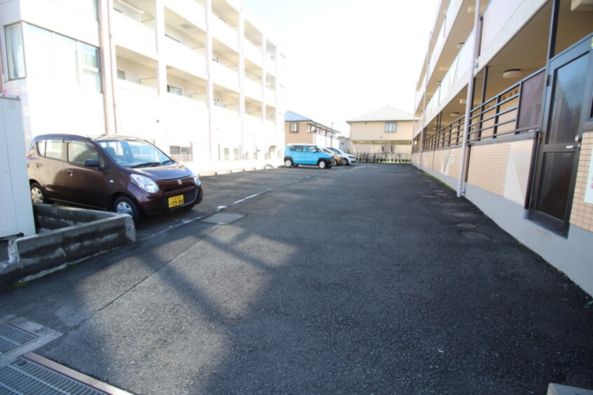 駐車場 Ｒ－ＳＴＹＬＥ町田