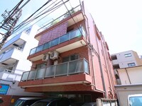 ＫＡＬＭＩＡ　ＭＥＧＵＲＯ