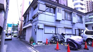 大鳥居荘