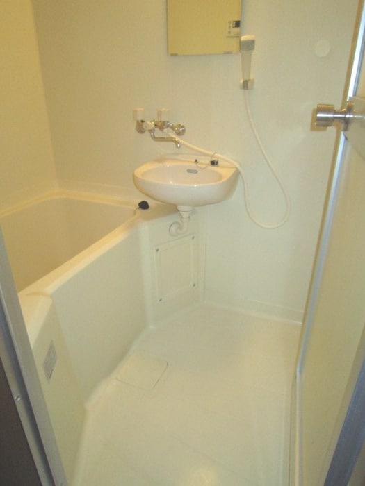 バス／シャワールーム等 ステラトムロ