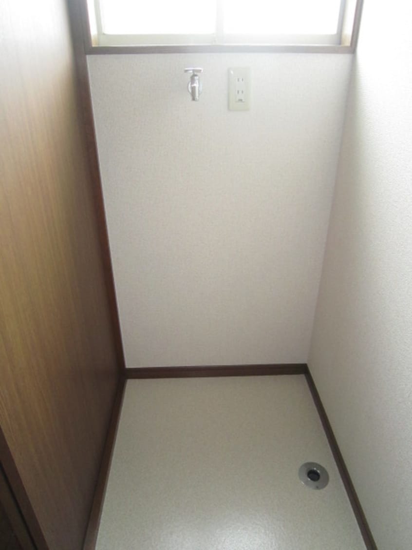 洗濯機置場 ステラトムロ