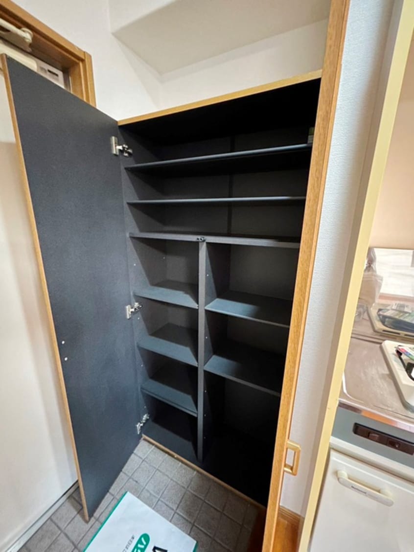 靴箱 アパ－トメントメビウス