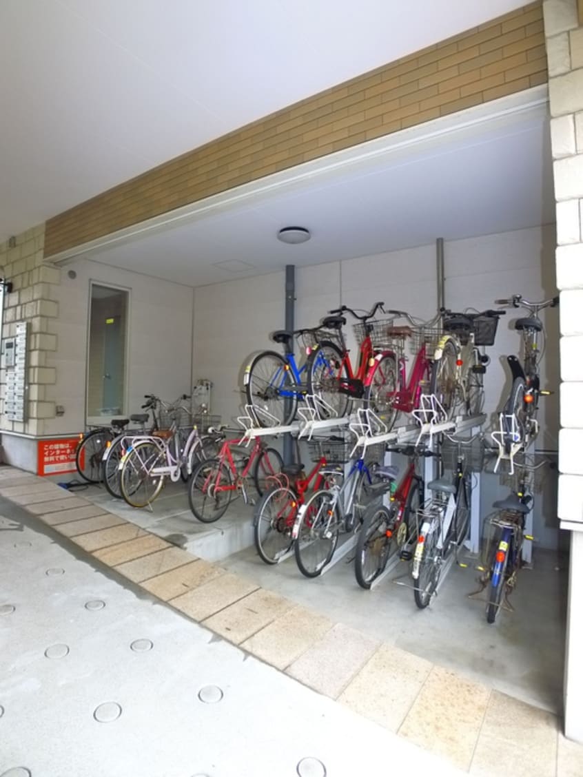 駐輪場 チェルシー舞浜