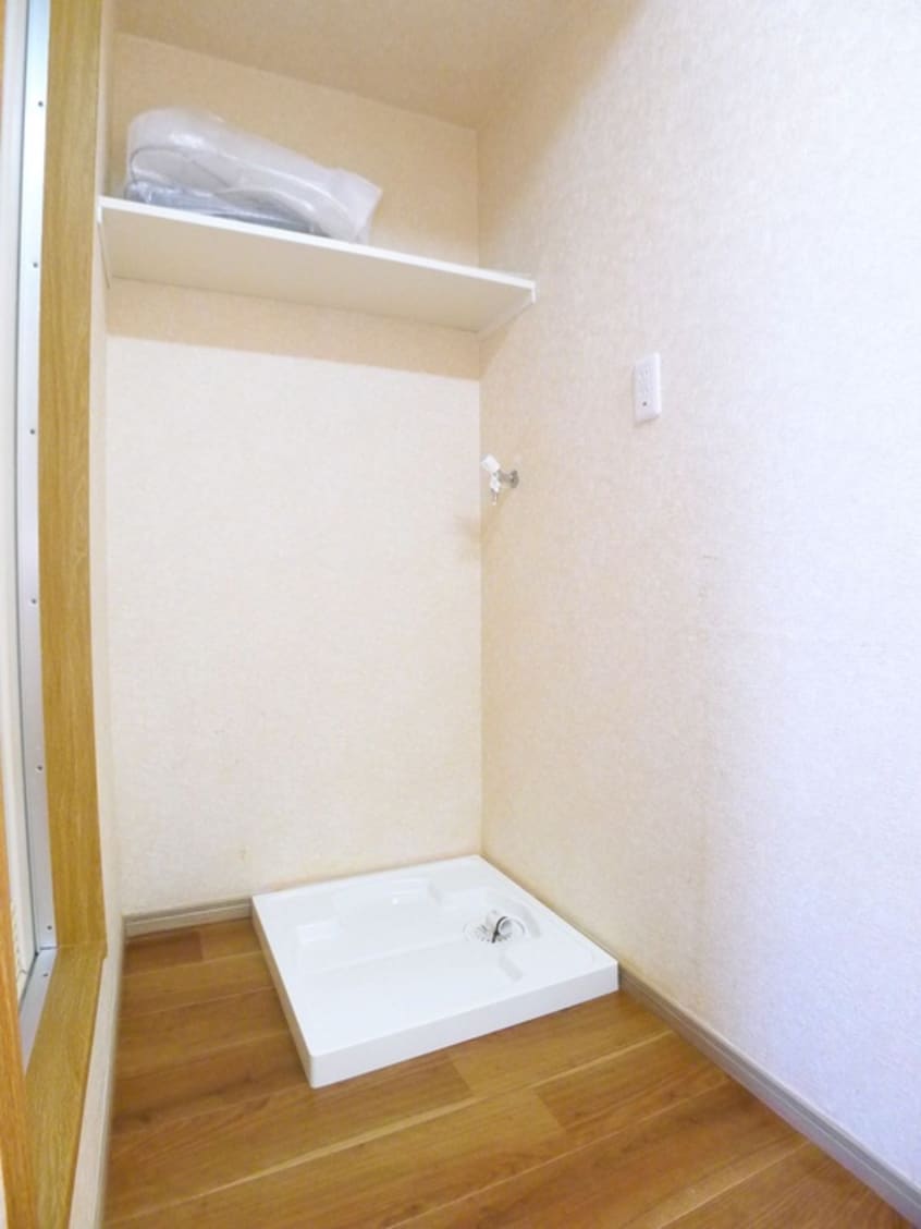 洗濯機置場 ベルコーポ８