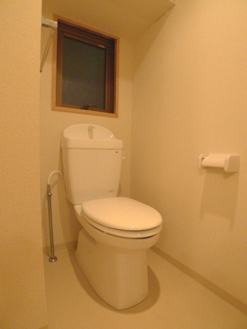 トイレ ＳＫハイツ芝新町