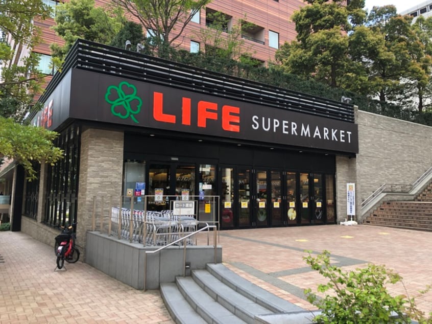 ライフ目黒大橋店(スーパー)まで300m PASEO池尻大橋