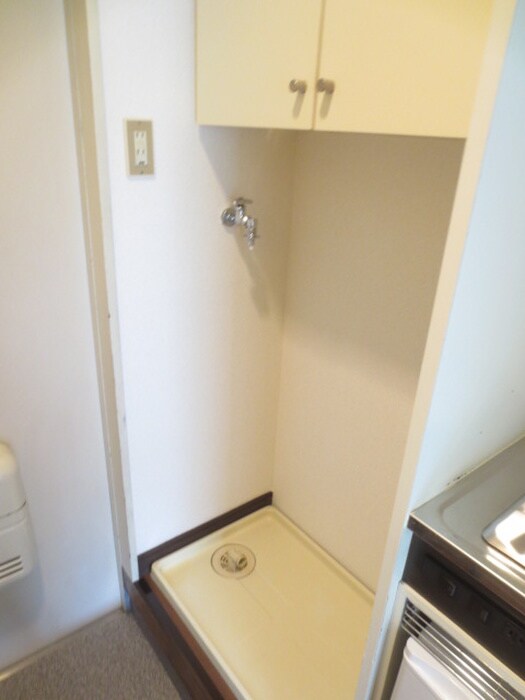 洗濯機置場 ホワイトシャンテ