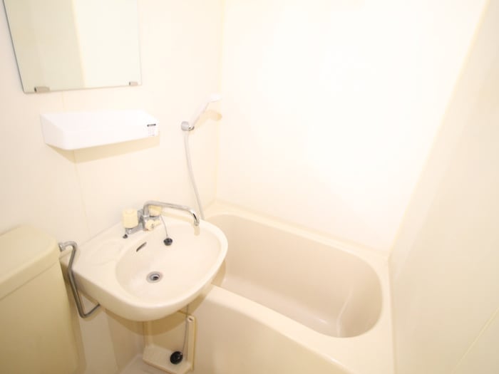 バス／シャワールーム等 デン下北沢