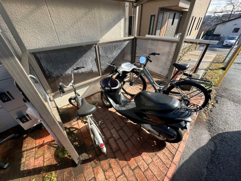 駐輪場 アサヒコーポ