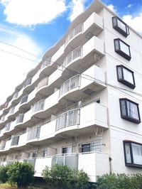 プラザナカムラ２