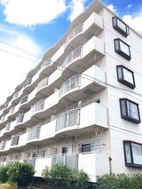 プラザナカムラ２