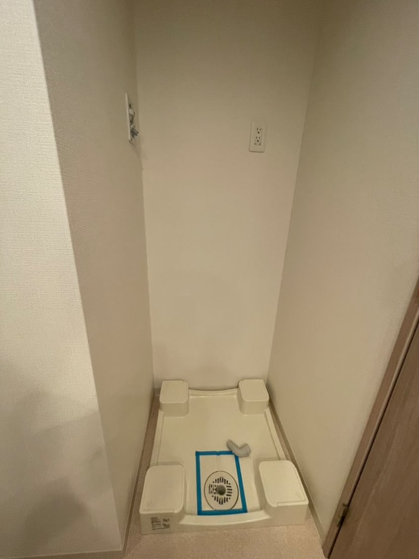 洗濯機置場 エミリブ鷺ノ宮