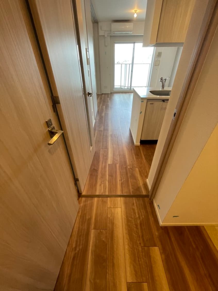 廊下 エミリブ鷺ノ宮