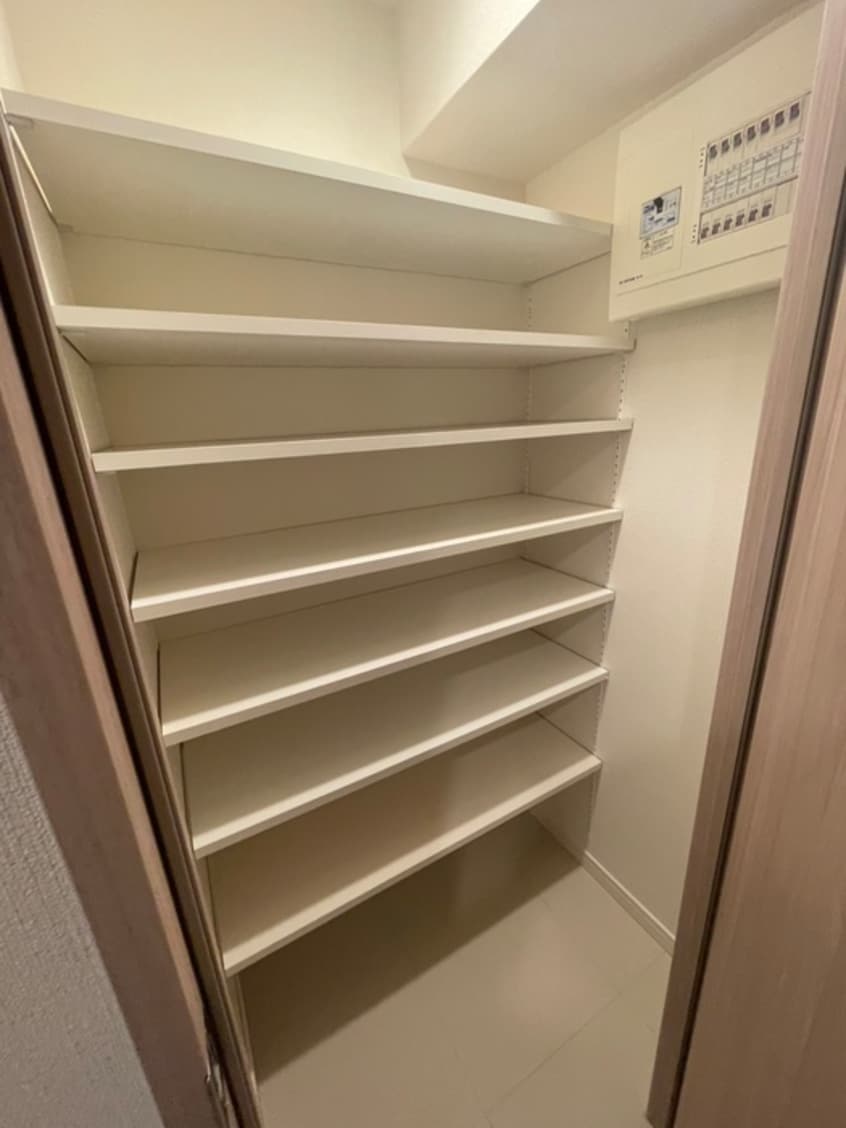 靴箱 エミリブ鷺ノ宮