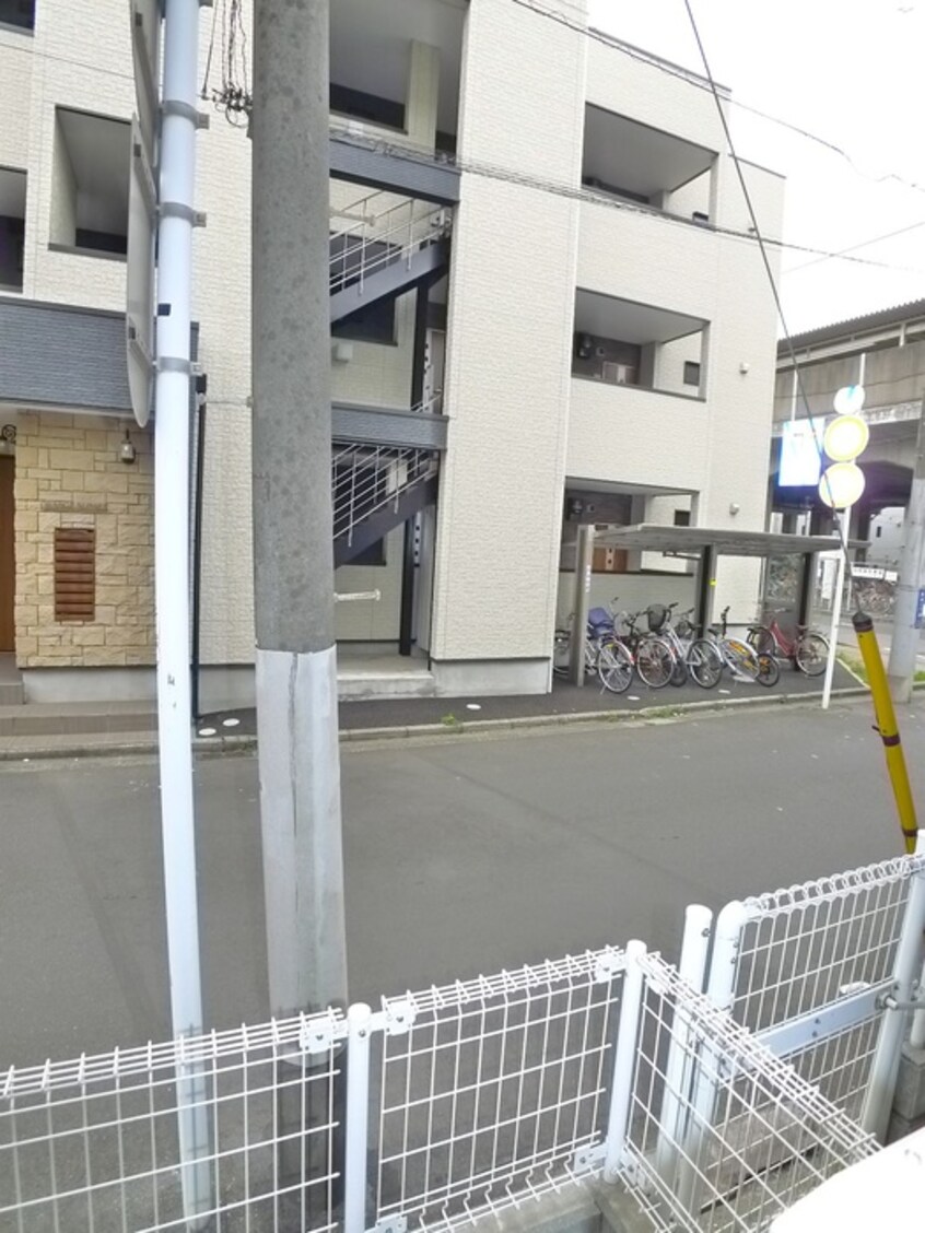 室内からの展望 リブリ本千葉