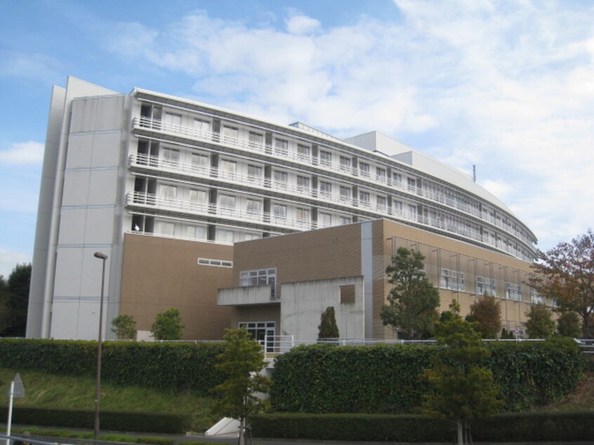 日本赤十字病院(病院)まで1300m ダブルホームA