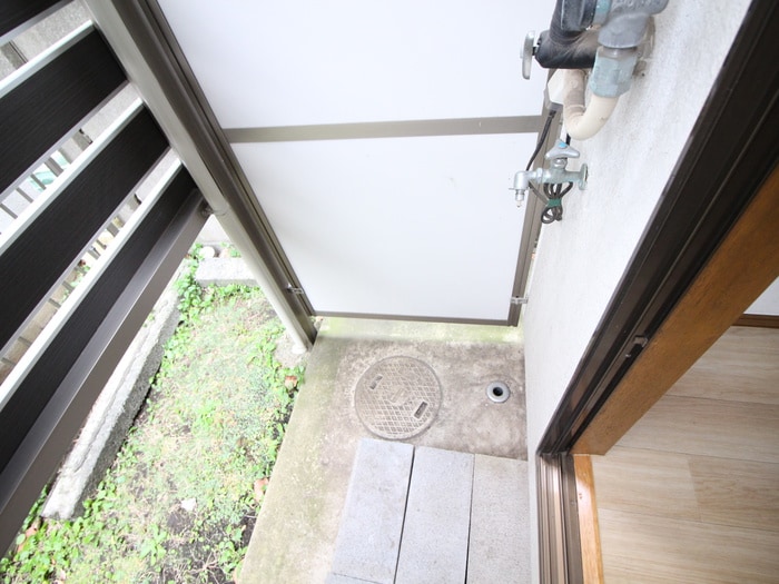 洗濯機置場 INN　学芸大学