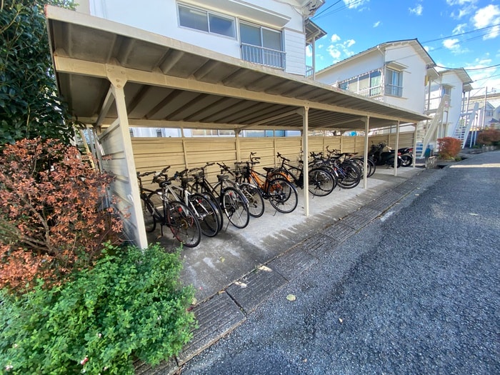 駐輪場 第３白王ハイツ