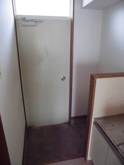 玄関 タイショウハイツ穴川