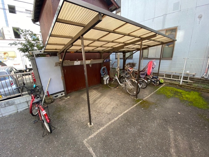 駐輪場 ビクニマンション