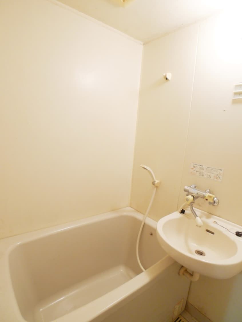 バス／シャワールーム等 アローズ　Ｎo５