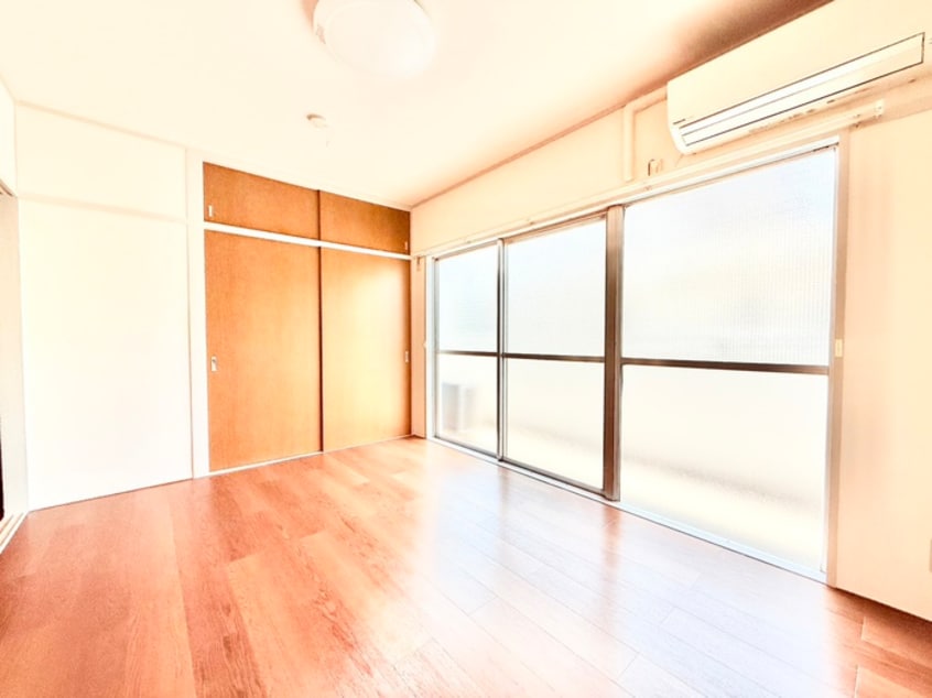 居室 一ツ橋ハイム