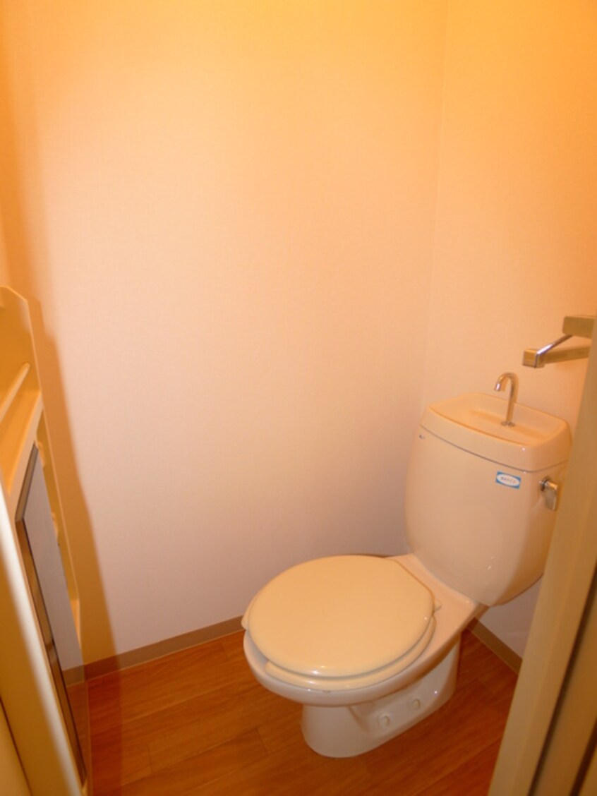トイレ ひまわりハイツ