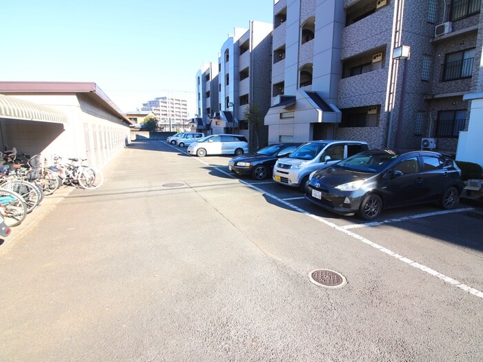 駐車場 カーサ早茂