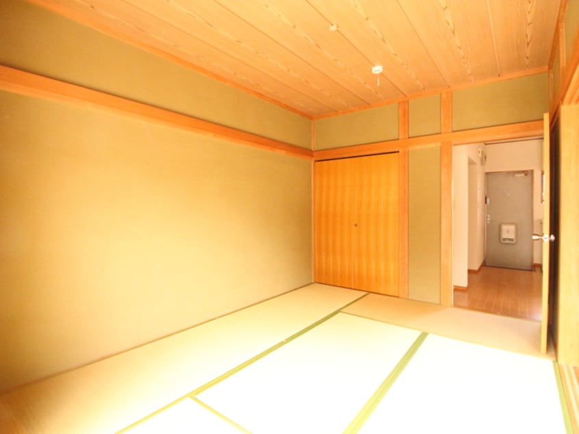 居室 フラワ－ハイツ