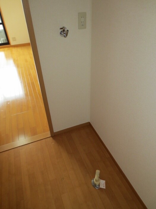 洗濯機置場 ジュネス峰沢Ａ