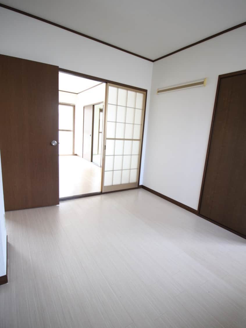 居室 メゾンドネージュ6号館