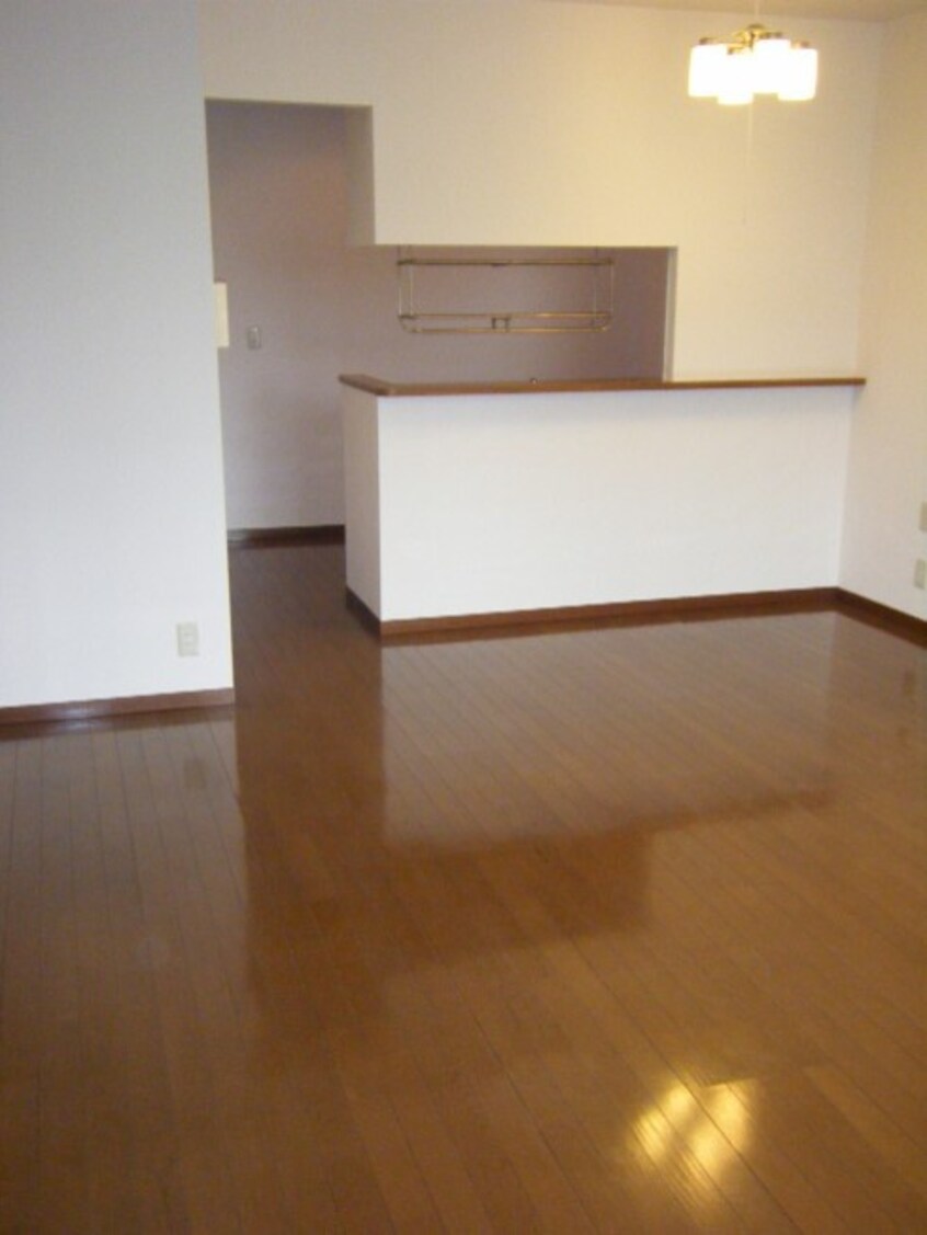 内観写真 ルミエ－ル泉